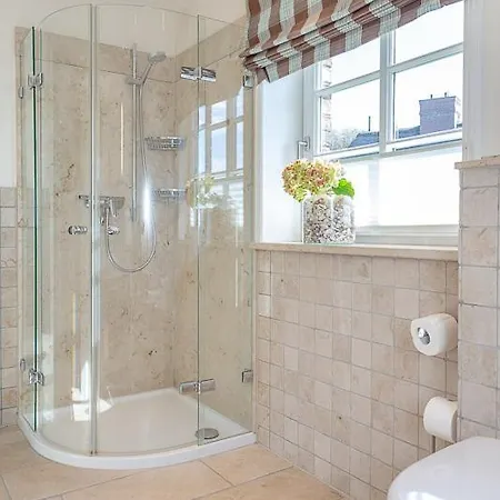 Haus Traumzeit Ferienhaus *